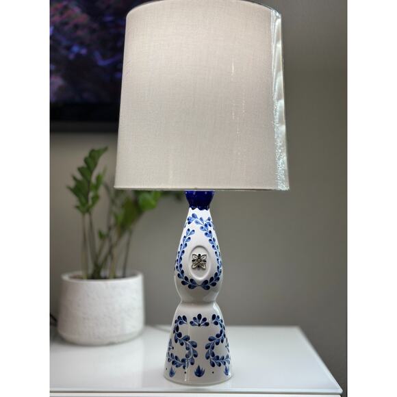 Clase Azul Tequila Bottle Mag 1.75L Handcrafted Repurposed Lamp Multiple - Picture 9 of 9